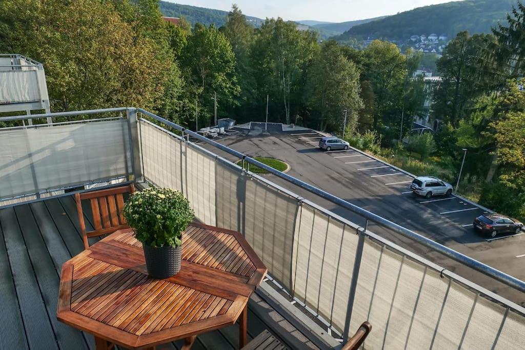 Wunderschoene Ferienwohnung Mit Balkon In Aue Aue  Exterior photo